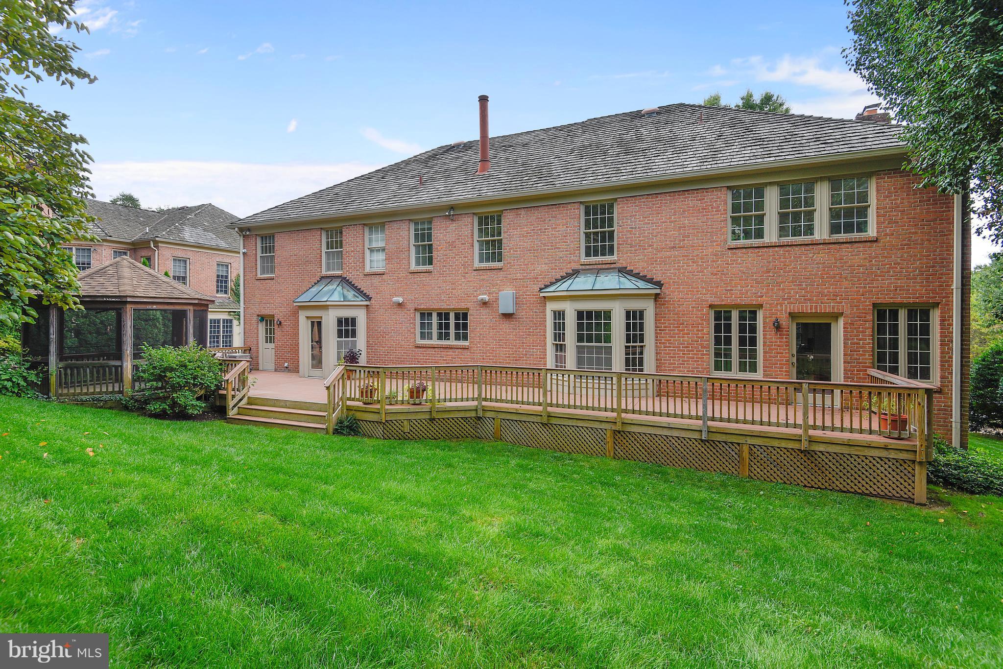1823 Solitaire Lane McLean, VA 22101 - Photo 26 of 30 Screened gazebo attached to deck!