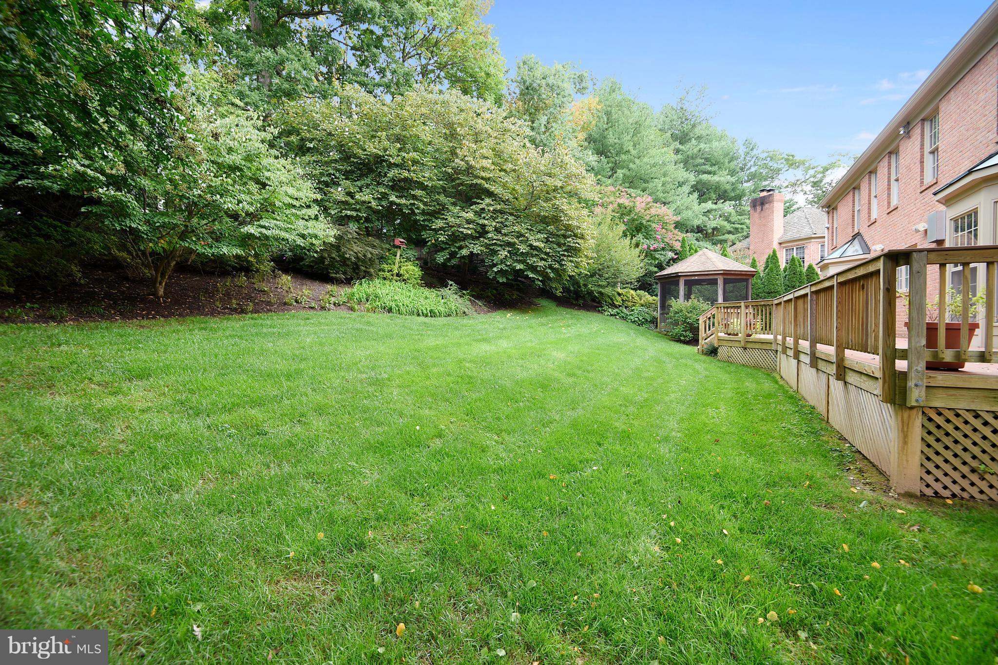 1823 Solitaire Lane McLean, VA 22101 - Photo 28 of 30 Manicured lawn - first of two levels with fountain