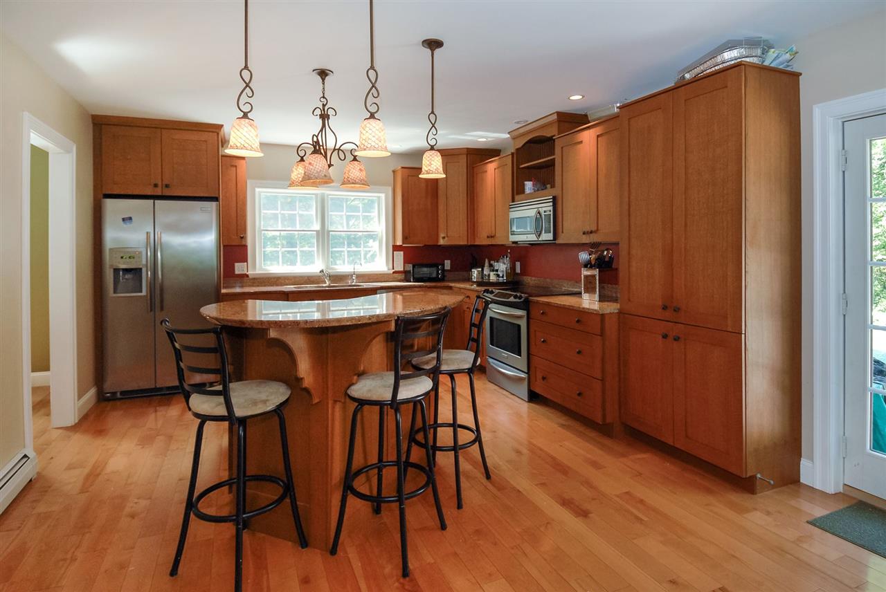 82 Haigh Road Brentwood, NH 03833 - Photo 8 of 37