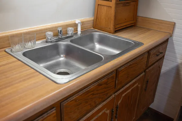 a view of an outdoor space