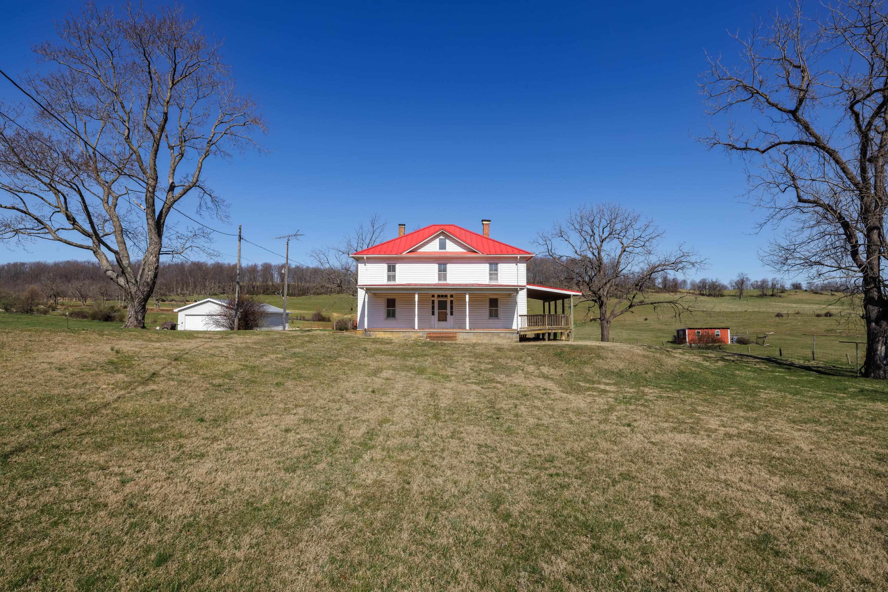 3165 Old Greenville Road Staunton, VA 24401 - Photo 5 of 66 a front view of a house with a yard