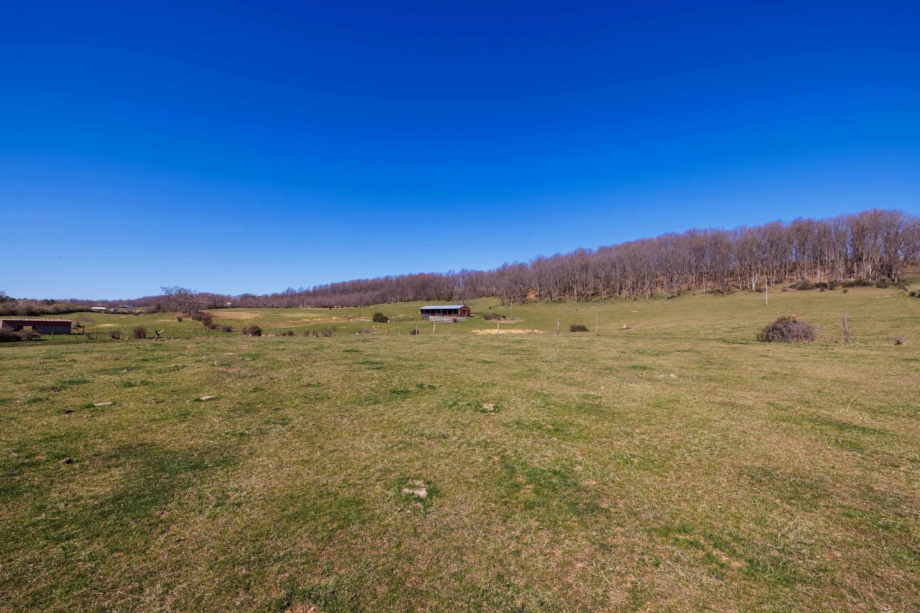 3165 Old Greenville Road Staunton, VA 24401 - Photo 52 of 66 a view of an ocean and mountain