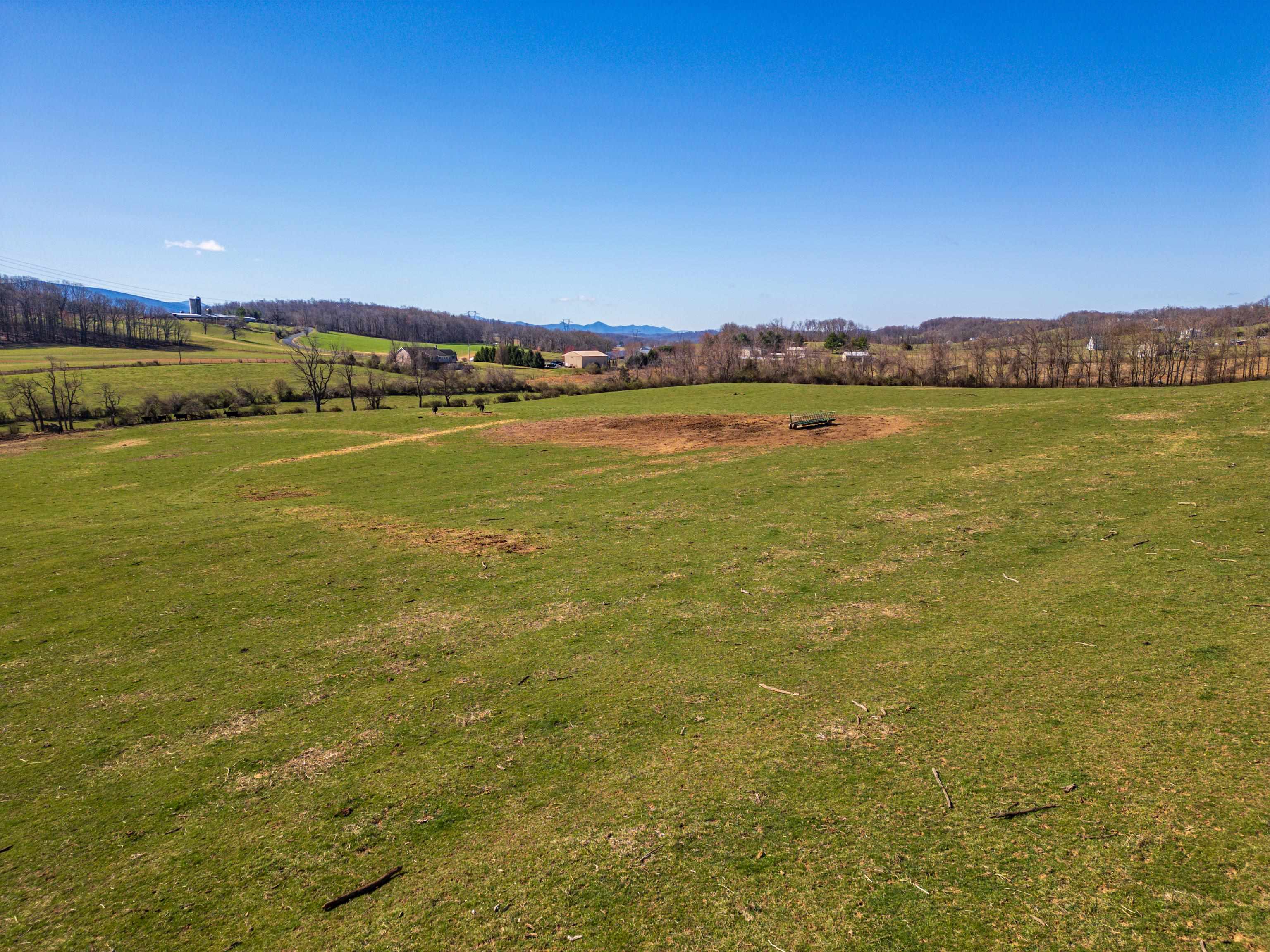 3165 Old Greenville Road Staunton, VA 24401 - Photo 57 of 66 a view of an ocean from a building