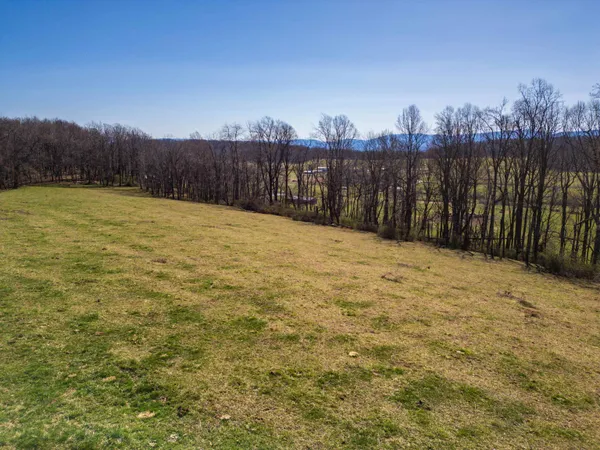 $1,100,000 | 3165 Old Greenville Road, Staunton, VA 24401