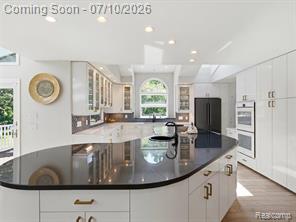 670 West Snell Road Rochester, MI 48306 - Photo 17 of 76