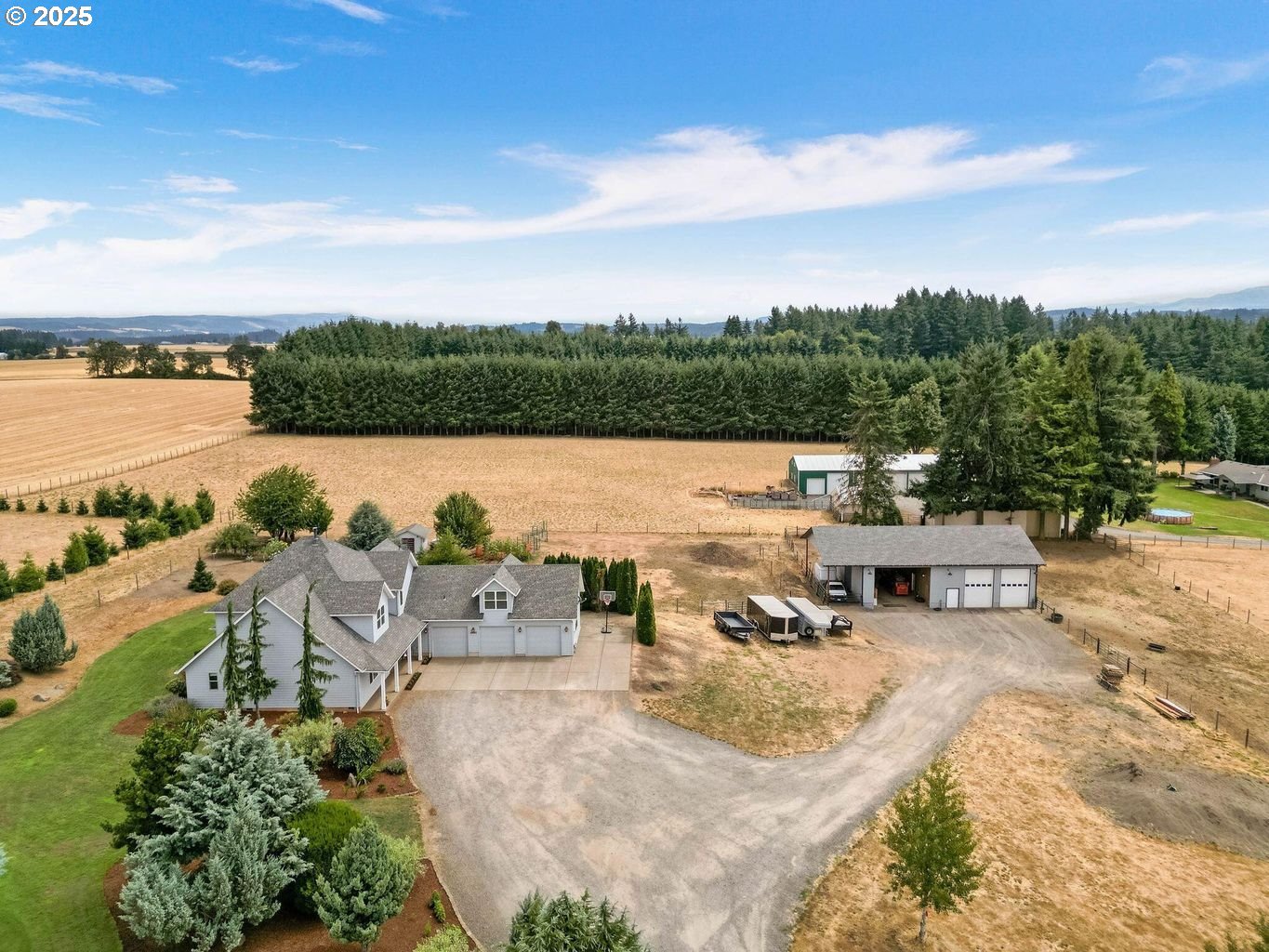 40893 Elk Ridge Lane Stayton, OR 97383 - Photo 3 of 46 an aerial view of a house with lake view