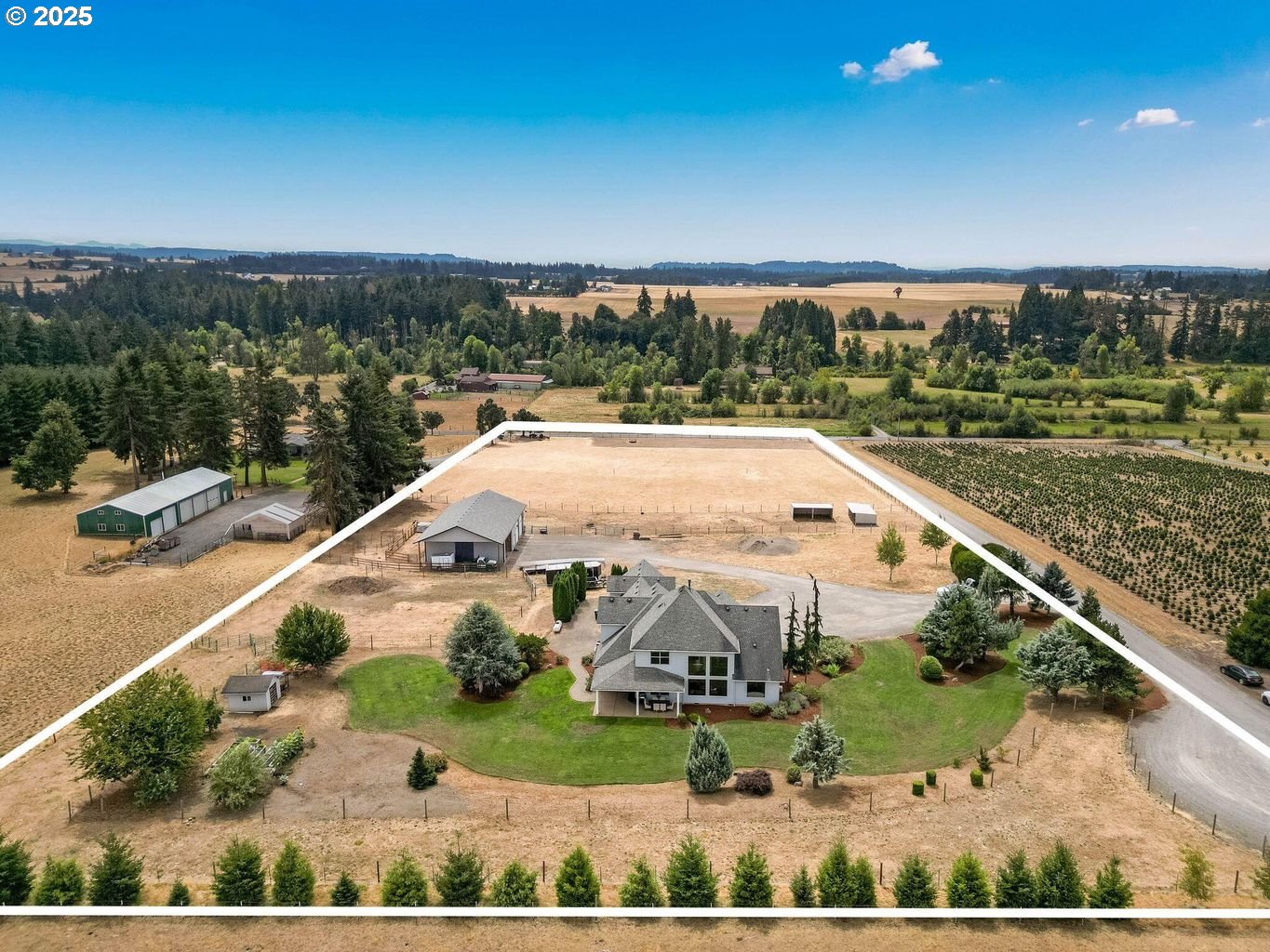 40893 Elk Ridge Lane Stayton, OR 97383 - Photo 46 of 46 an aerial view of a city
