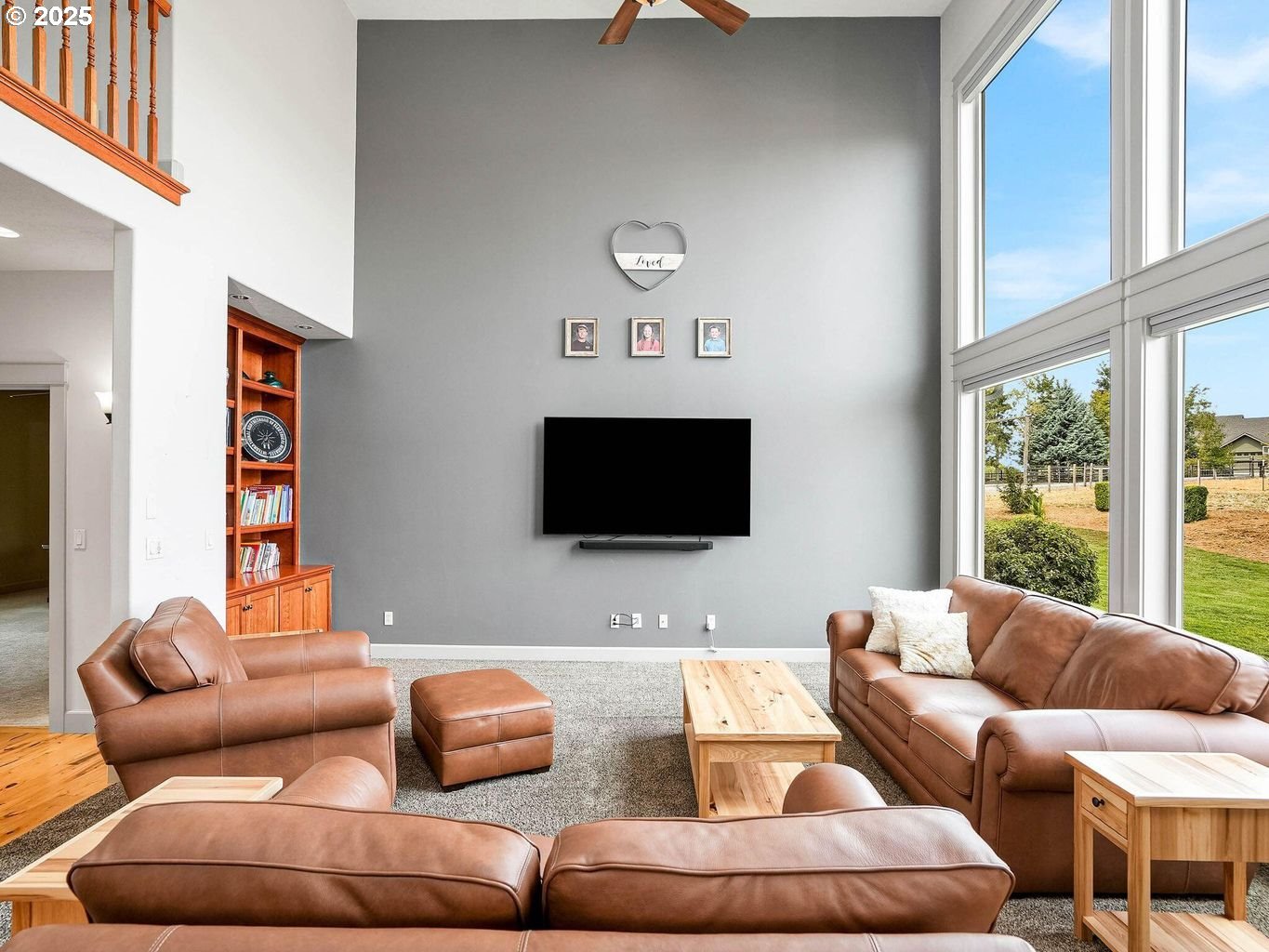 40893 Elk Ridge Lane Stayton, OR 97383 - Photo 7 of 46 a living room with furniture and a flat screen tv