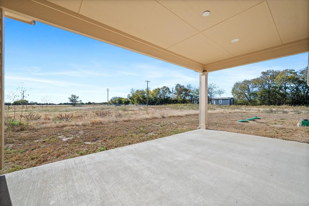 3250 Willow Road Celeste, TX 75423 - Photo 25 of 32 a view of a big yard