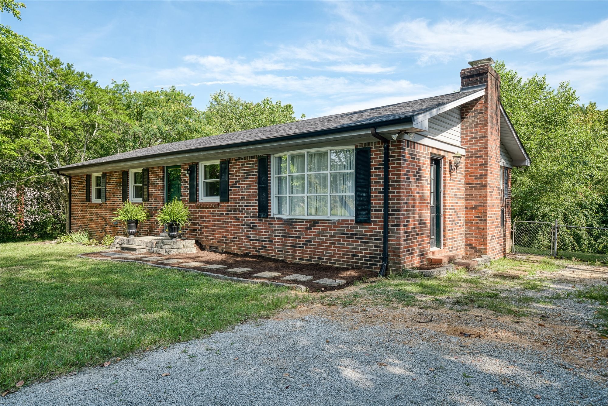 150 Chilcut Road Cookeville, TN 38506 - Photo 3 of 33 Gallery Image 3