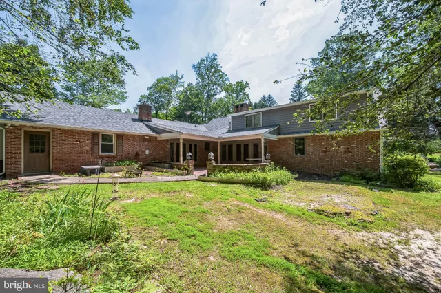 $4,500 | 3574 Glenway Road, Huntingdon Valley, PA 19006