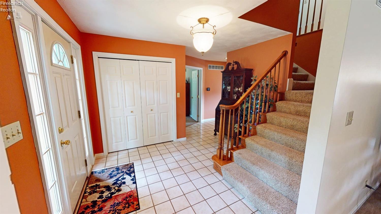 25 Ridge Drive Fremont, OH 43420 - Photo 6 of 58 Gallery Image 6