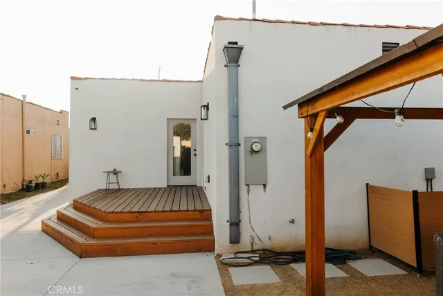 $879,000 | 6418 3rd Avenue, Los Angeles, CA 90043