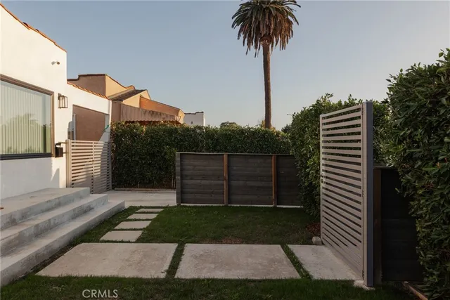 $879,000 | 6418 3rd Avenue, Los Angeles, CA 90043