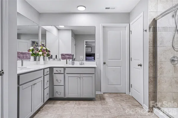 $574,900 | 310 Hamptons Cove Road, Troutman, NC 28166