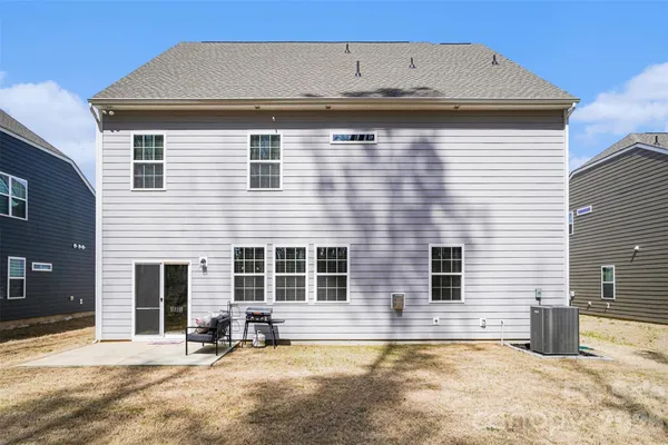 $574,900 | 310 Hamptons Cove Road, Troutman, NC 28166