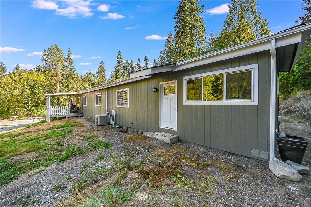 17409 Crooked Mile Road Granite Falls, WA 98252 - Photo 8 of 40 Gallery Image 8
