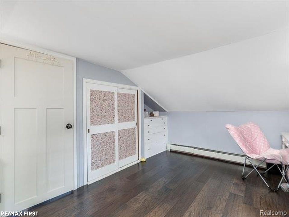 298 West St Clair Street Romeo, MI 48065 - Photo 21 of 48 50004708-22.JPG