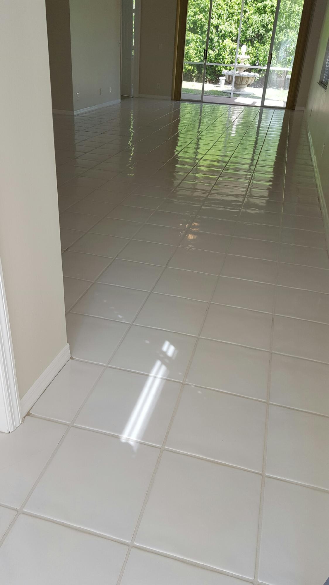8657 Vía Giula Boca Raton, FL 33496 - Photo 28 of 32 Flooring