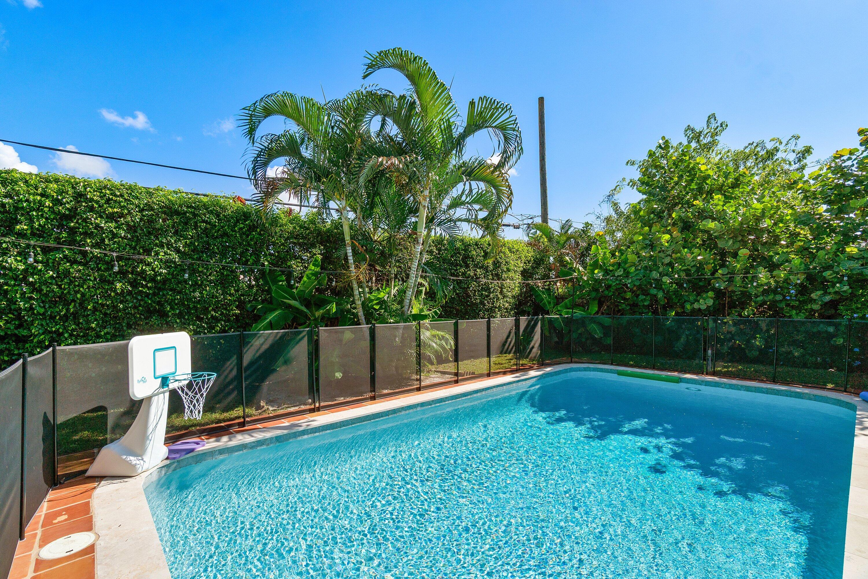 943 Southwest 5th Street Boca Raton, FL 33486 - Photo 36 of 41 037-943Southwest5thStreet-BocaRaton-FL-3