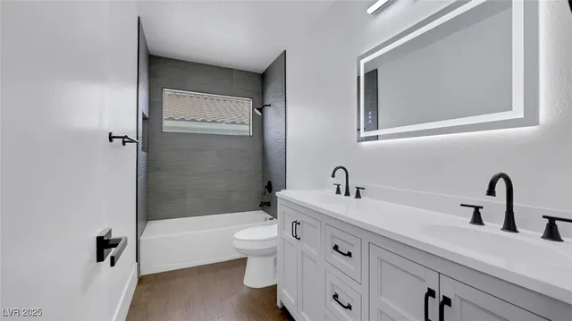 $425,000 | 6556 Mt Roy Lane, Las Vegas, NV 89156