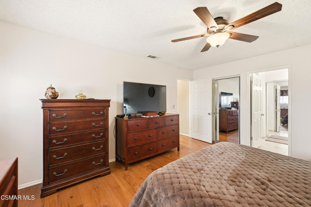 1995 Covington Avenue Simi Valley, CA 93065 - Photo 19 of 28