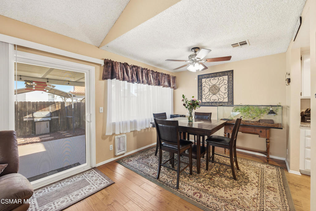 1995 Covington Avenue Simi Valley, CA 93065 - Photo 9 of 28