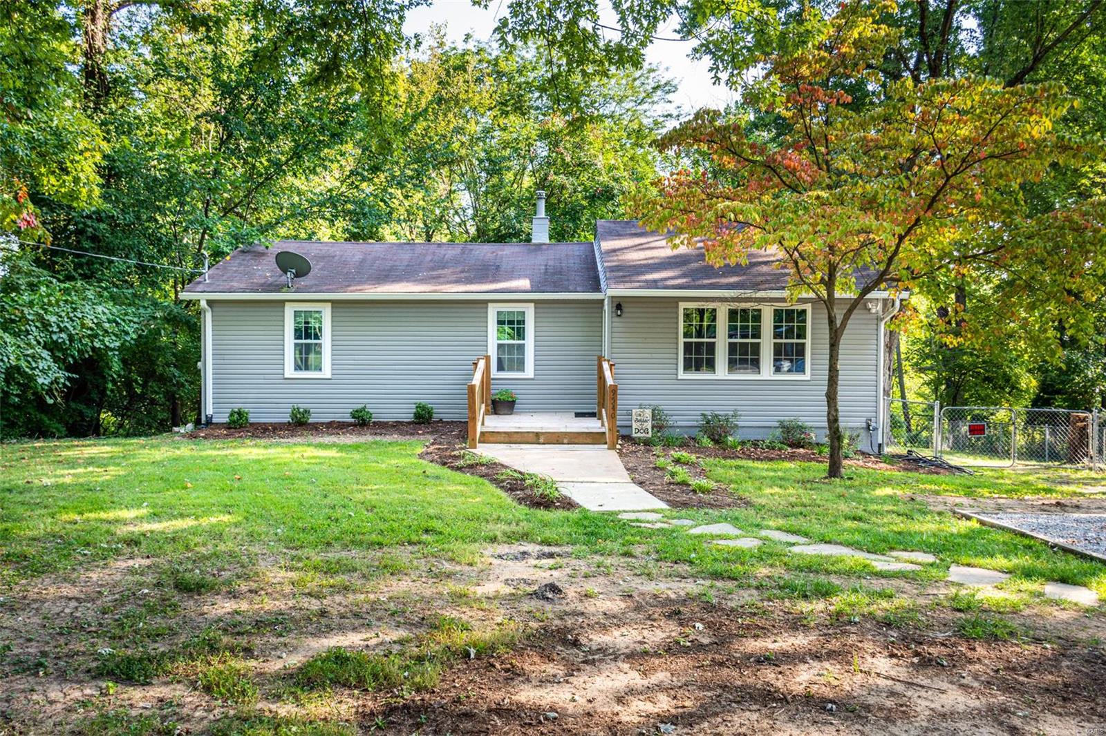 9540 Holy Cross Road Fairview Heights, IL 62208 - Photo 2 of 69 Gallery Image 2
