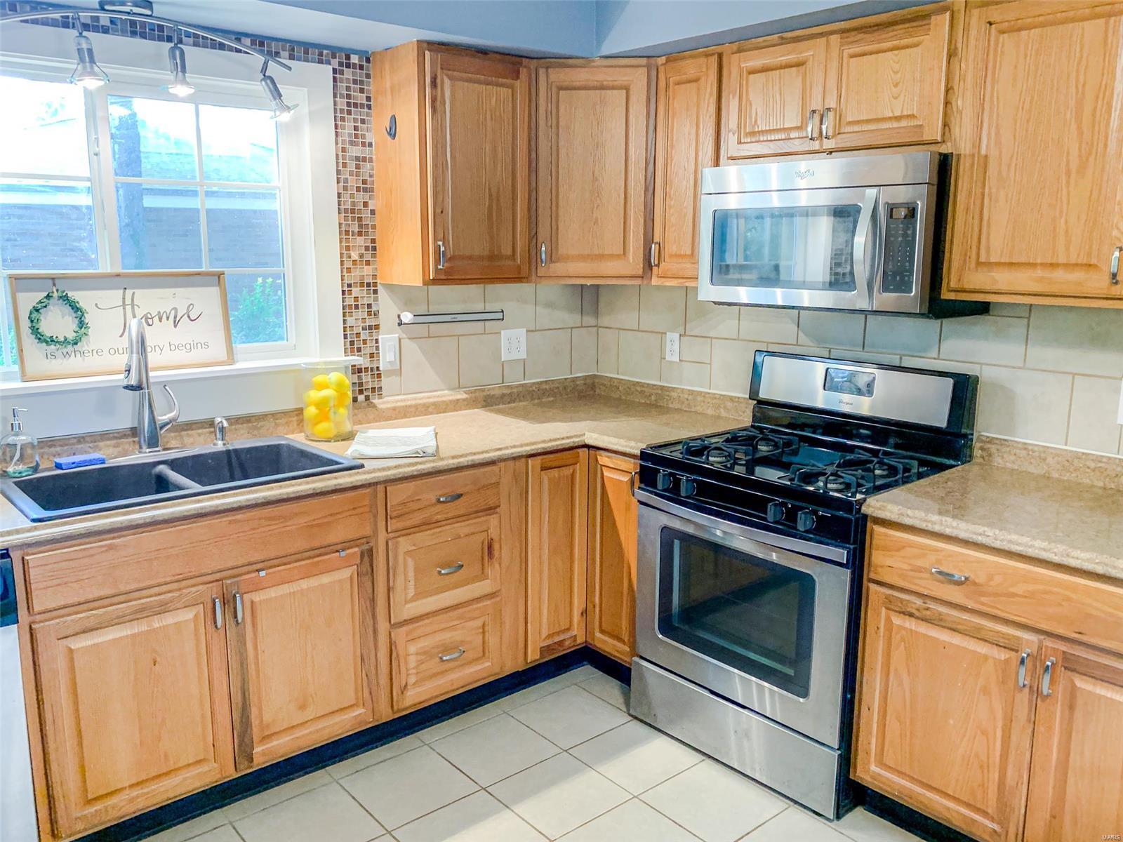 9540 Holy Cross Road Fairview Heights, IL 62208 - Photo 19 of 69 Gallery Image 19