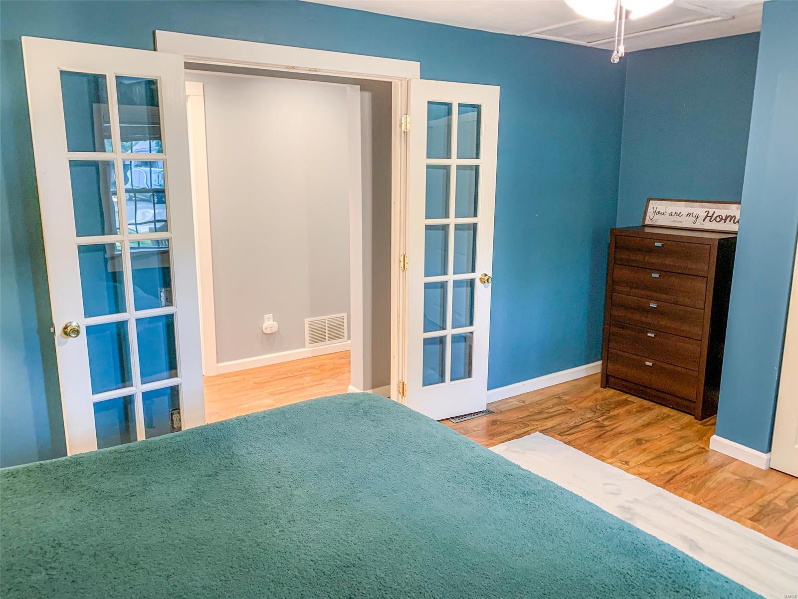 9540 Holy Cross Road Fairview Heights, IL 62208 - Photo 30 of 69 Gallery Image 30
