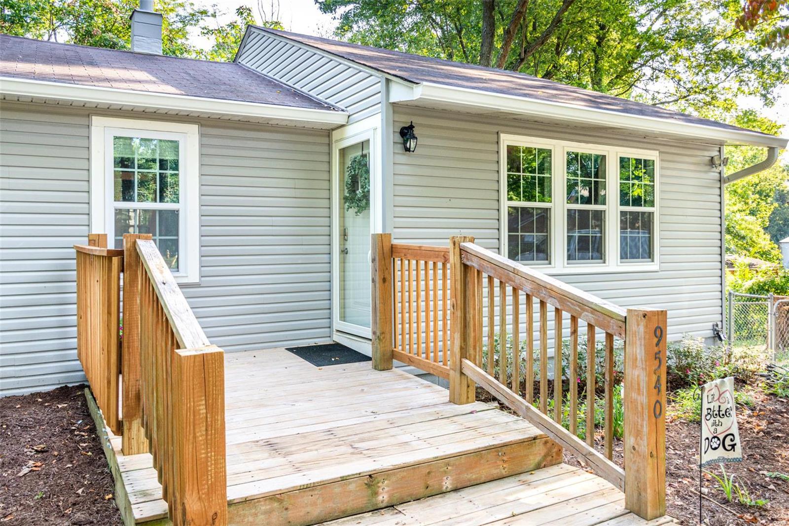 9540 Holy Cross Road Fairview Heights, IL 62208 - Photo 9 of 69 Gallery Image 9