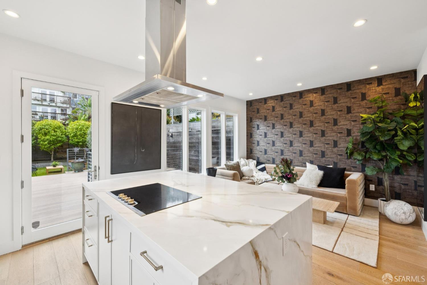 439 Clipper Street San Francisco, CA 94114 - Photo 14 of 71 a outdoor space with a large window and chandelier