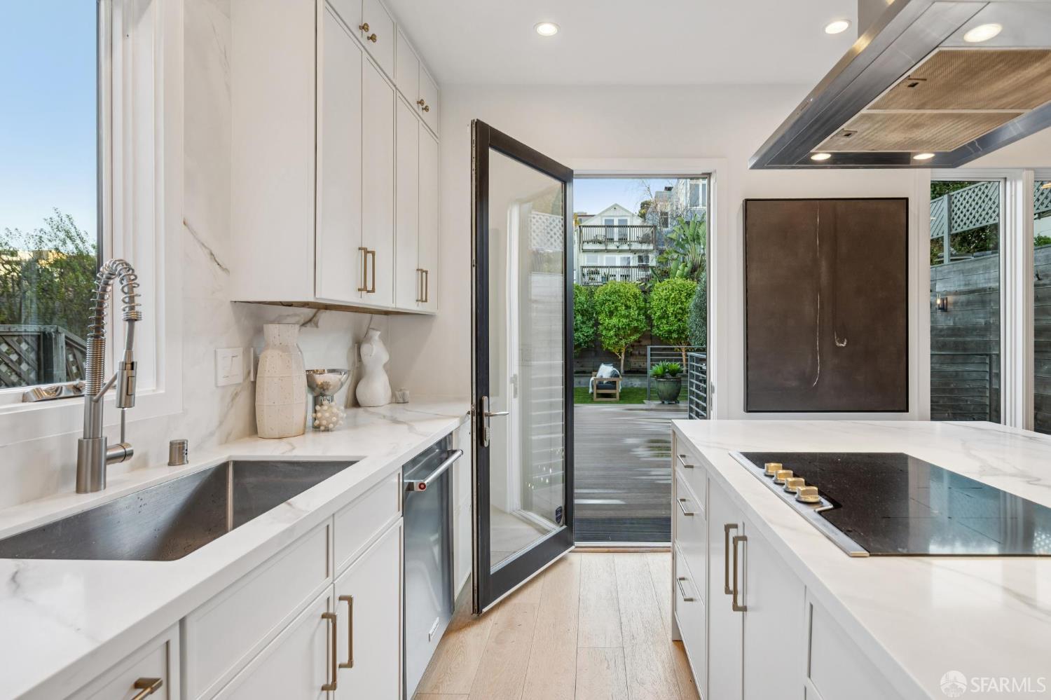 439 Clipper Street San Francisco, CA 94114 - Photo 20 of 71