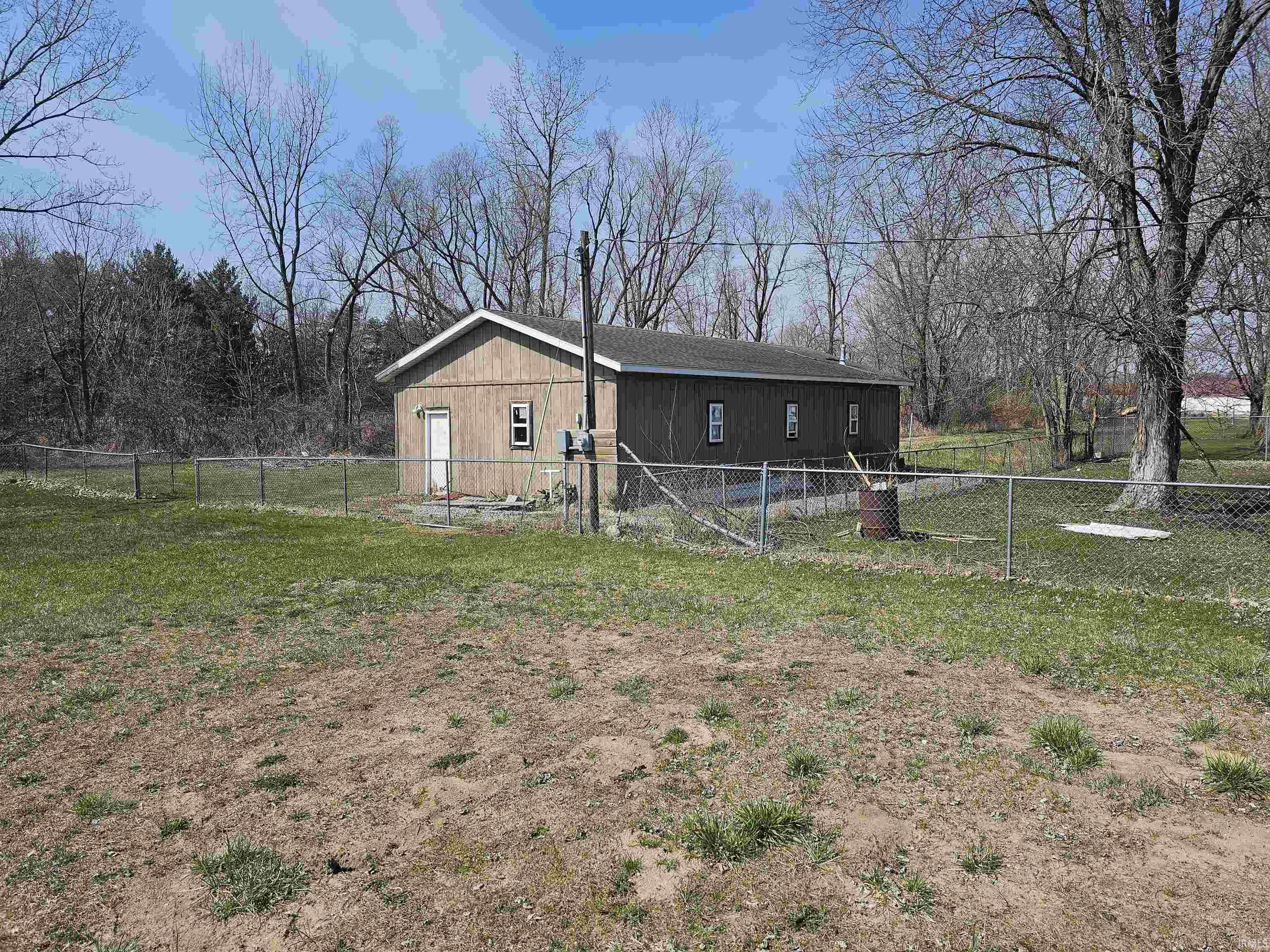 6135 South Range Road North Judson, IN 46366 - Photo 3 of 14