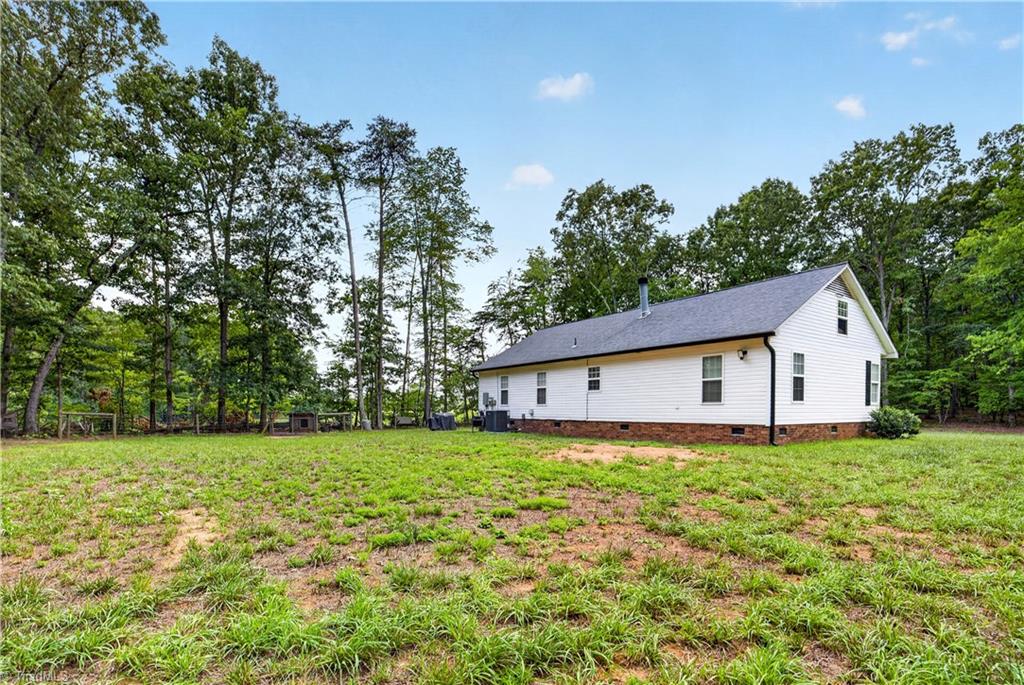 155 Lovings Road Reidsville, NC 27320 - Photo 23 of 24 Gallery Image 23