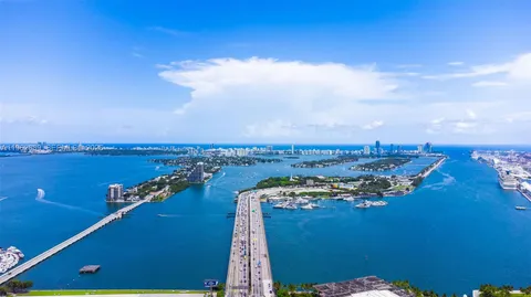 $4,500,000 | 1100 Biscayne Boulevard, Unit 5706, Miami, FL 33132