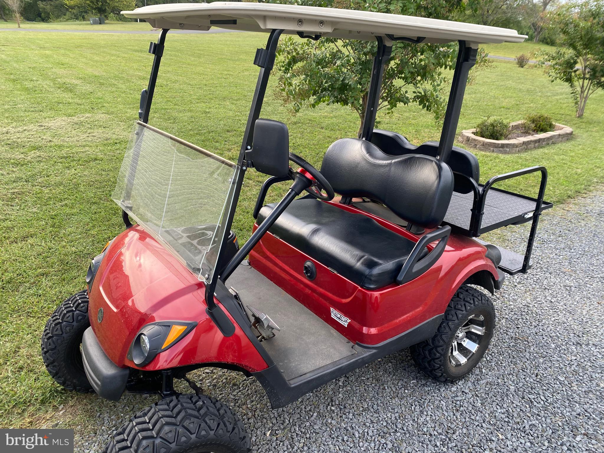 26356 Pennfields Drive Orange, VA 22960 - Photo 2 of 58 a room with furniture and a lake view