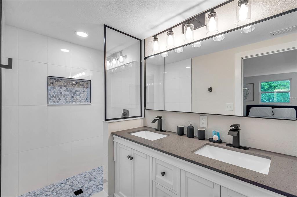 1515 Belleair Road Clearwater, FL 33756 - Photo 13 of 25