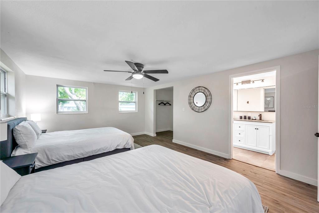 1515 Belleair Road Clearwater, FL 33756 - Photo 9 of 25