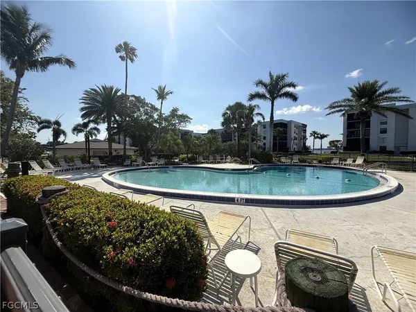 a view of a terrace with sky view