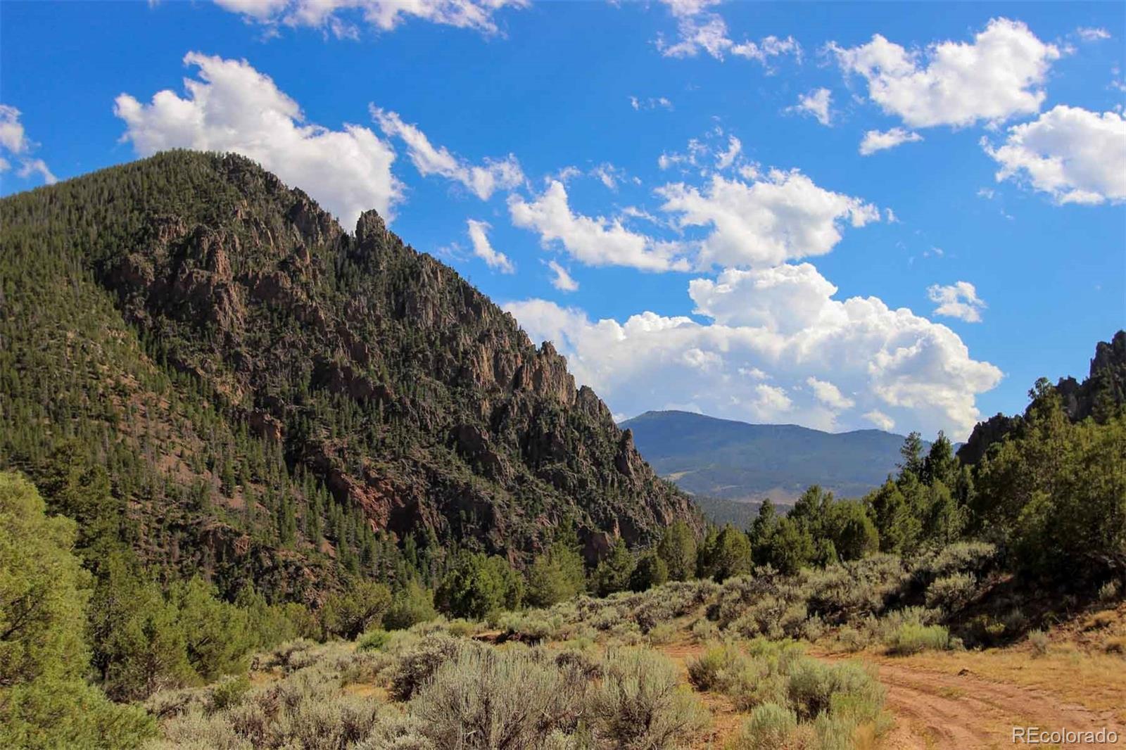 Copper Spur Road Bond, CO 80423 - Photo 15 of 40 a view of a building
