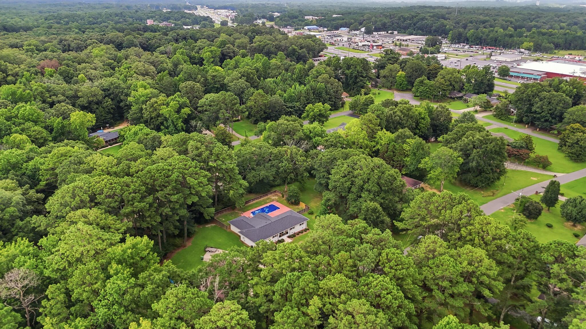 301 Cherokee Circle Jasper, AL 35501 - Photo 27 of 28 Gallery Image 27