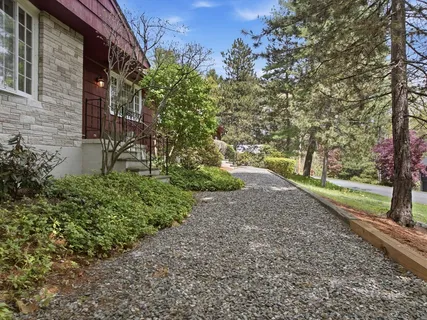 $1,048,000 | 32 Hayden Lane, Bedford, MA 01730