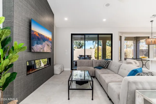$5,995 | 6768 East Evans Drive, Scottsdale, AZ 85254