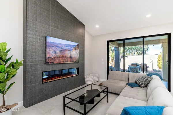 $5,995 | 6768 East Evans Drive, Scottsdale, AZ 85254