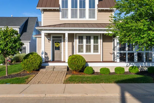 $529,000 | 12 Great Lp W Drive, Ottawa, IL 61350