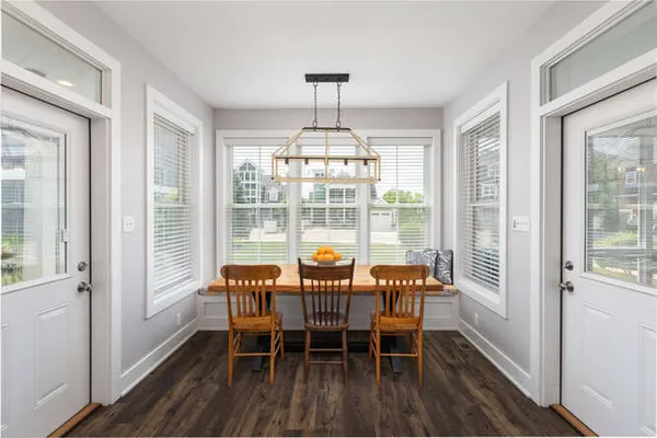 $529,000 | 12 Great Lp W Drive, Ottawa, IL 61350