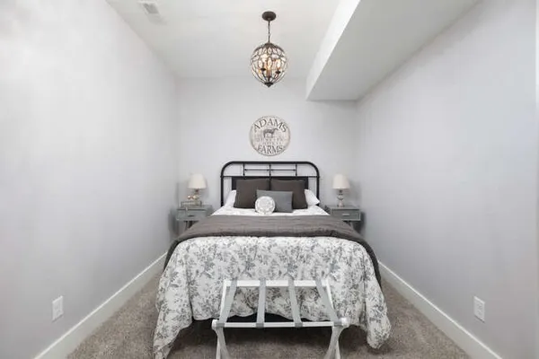 $529,000 | 12 Great Lp W Drive, Ottawa, IL 61350