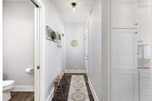 $529,000 | 12 Great Lp W Drive, Ottawa, IL 61350