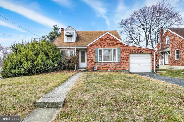 $159,900 | 102 North Oxford Street, York, PA 17402